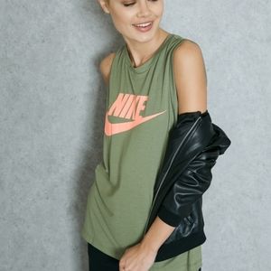 Nike essential hybrid tank top